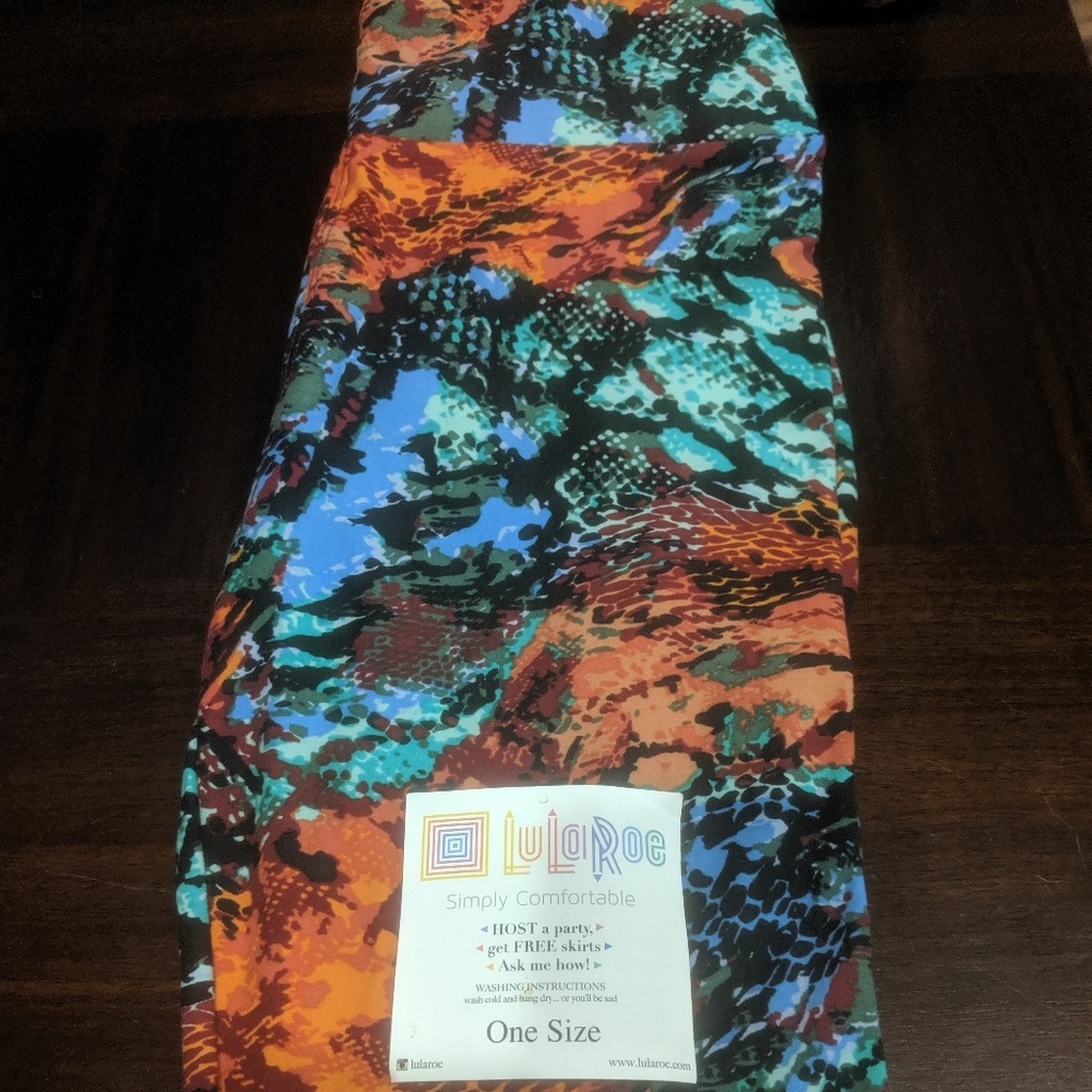 NWT Leggings